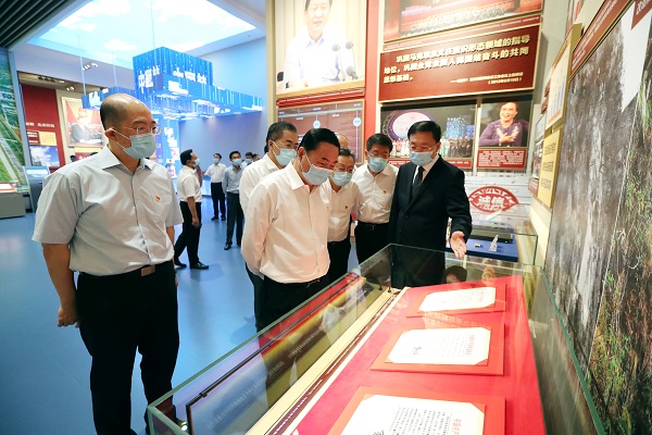 郝鵬、國資、央企、國資委、書記、主任、國企、企業改革
